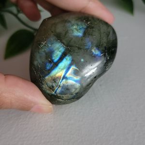 Laboradorite heart